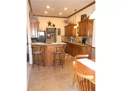 3304 Marilyn Dr, Moore, OK 73160 photo 4