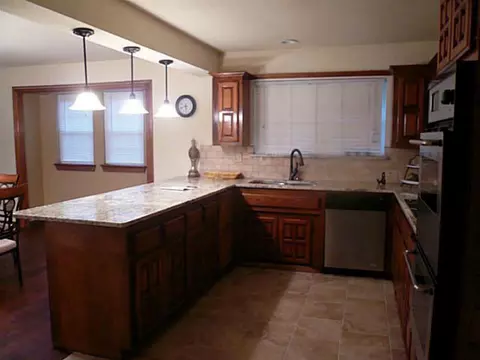 14009 Apache Dr, Edmond, OK 73013 photo 5