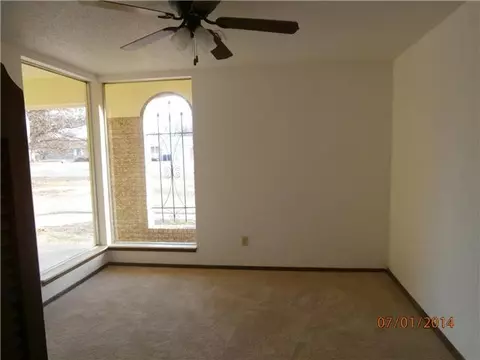 421 Brookside Ter, Moore, OK 73160 photo 16