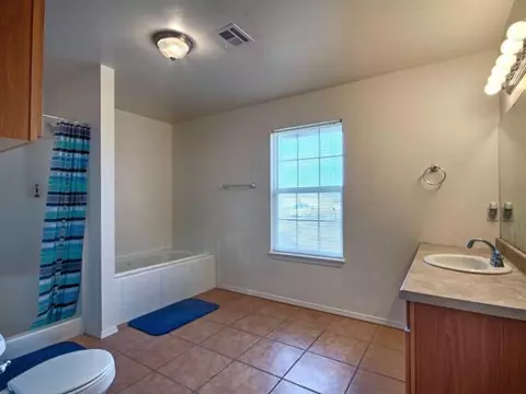 916 County St 2935, Tuttle, OK 73089 photo 13