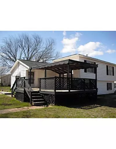 618 E Walnut St, Tecumseh, OK 74873 photo 10