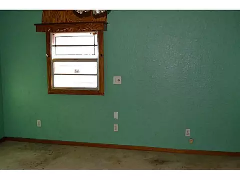 19401 SE 125th St, Mcloud, OK 74851 photo 5