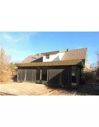 127 Brookside Dr, Moore, OK 73160 photo 2