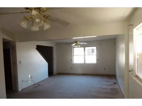 127 Brookside Dr, Moore, OK 73160 photo 3