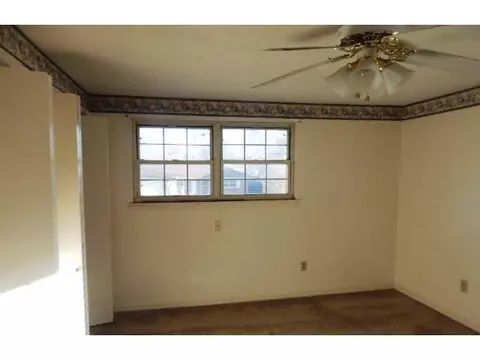 127 Brookside Dr, Moore, OK 73160 photo 8