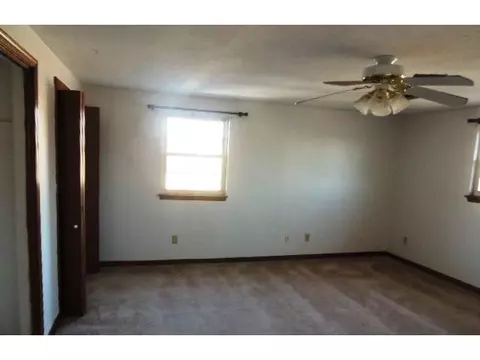 127 Brookside Dr, Moore, OK 73160 photo 7