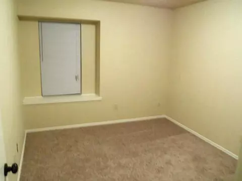 1220 Sequoyah Cir, Moore, OK 73160 photo 8