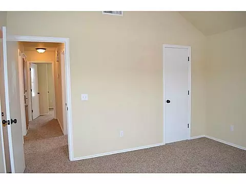 1412 Ridgeway Dr, Moore, OK 73160 photo 17