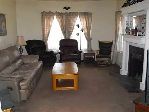 797 NW 3rd St, Minco, OK 73059 photo 6