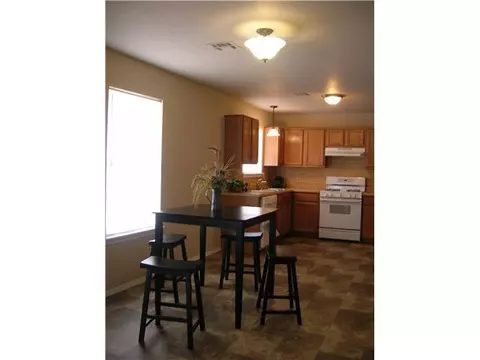 31101 Waco Rd, Mcloud, OK 74851 photo 11