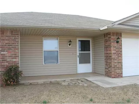 31101 Waco Rd, Mcloud, OK 74851 photo 3