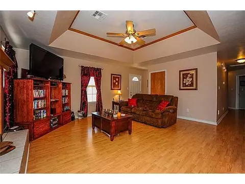 17301 Sandy Hill Ln, Mcloud, OK 74851 photo 10