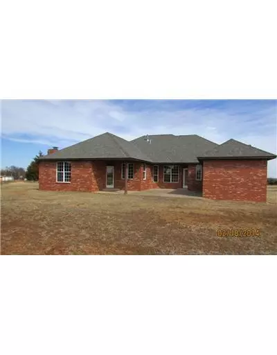 Undisclosed, Mcloud, OK 74851 photo 9