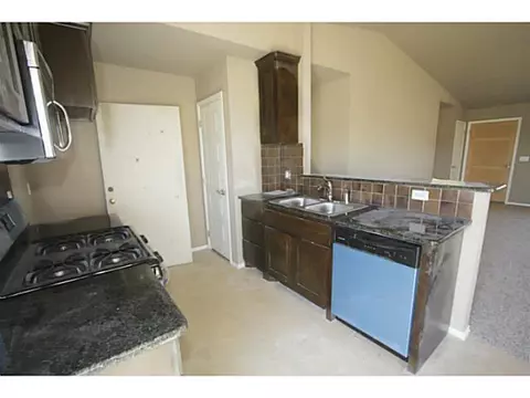 820 Eric Cir, Moore, OK 73160 photo 8
