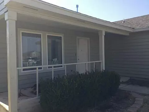 820 Eric Cir, Moore, OK 73160 photo 3