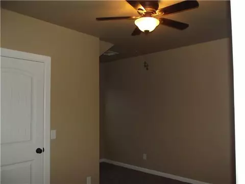 402 E Vilas Ave, Guthrie, OK 73044 photo 11