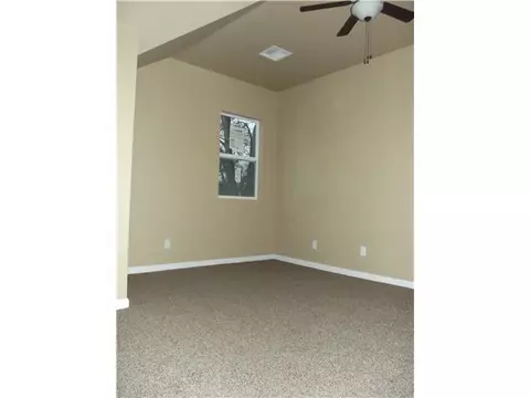 402 E Vilas Ave, Guthrie, OK 73044 photo 14