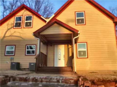 402 E Vilas Ave, Guthrie, OK 73044 photo 3