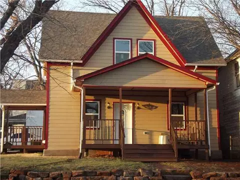 402 E Vilas Ave, Guthrie, OK 73044 photo 1