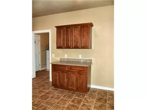 402 E Vilas Ave, Guthrie, OK 73044 photo 6