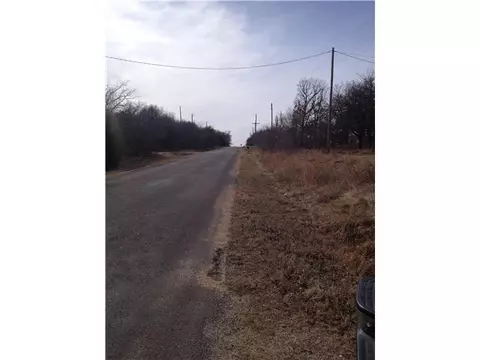 21137 SE 134th St, Mcloud, OK 74851 photo 1