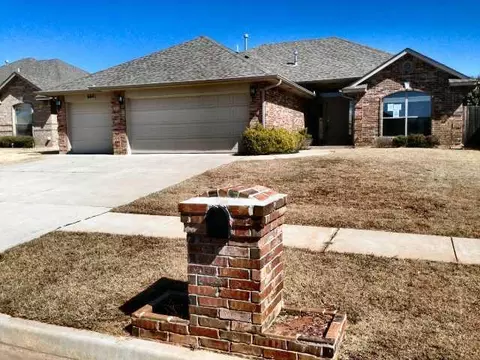 604 Allison Ln, Moore, OK 73160 photo 1