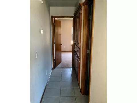 604 Allison Ln, Moore, OK 73160 photo 9