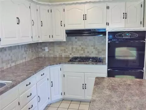 3508 N Thompkins Ave, Bethany, OK 73008 photo 4