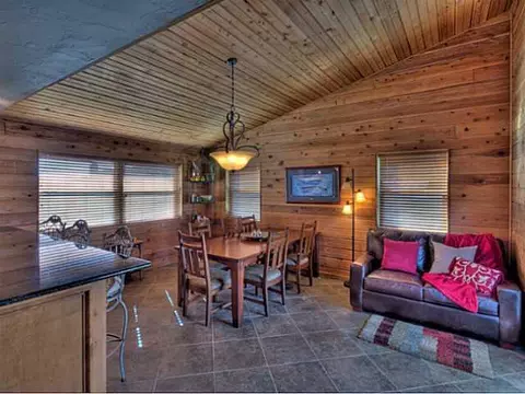 600 Williams Dr, Moore, OK 73160 photo 2