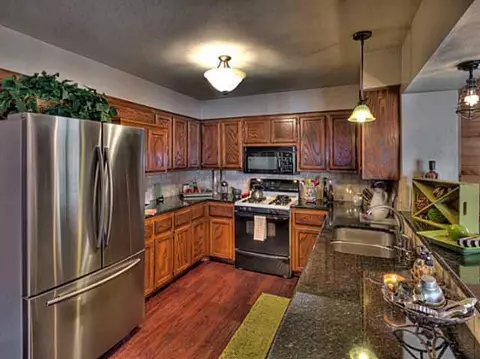 600 Williams Dr, Moore, OK 73160 photo 5