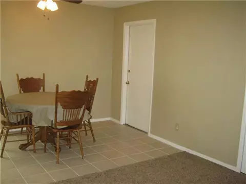3301 E Noble Dr, Edmond, OK 73034 photo 16