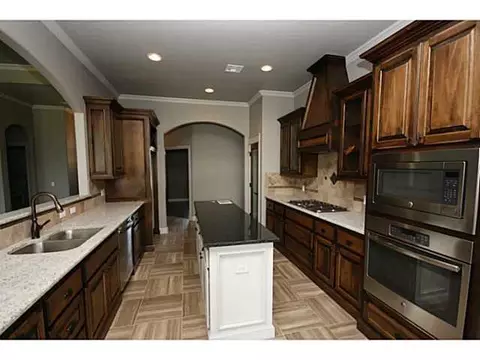 1108 Ryan Rd, Moore, OK 73160 photo 3