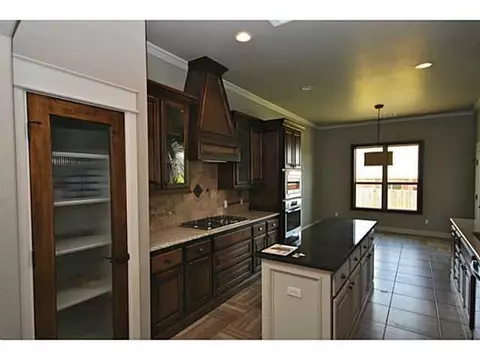 1108 Ryan Rd, Moore, OK 73160 photo 2