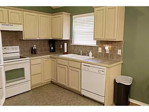 413 Apache Gate Dr, Yukon, OK 73099 photo 8