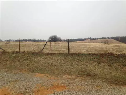 15906 Fishmarket Rd, Mcloud, OK 74851 photo 6