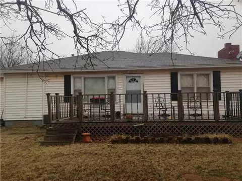 15906 Fishmarket Rd, Mcloud, OK 74851 photo 1