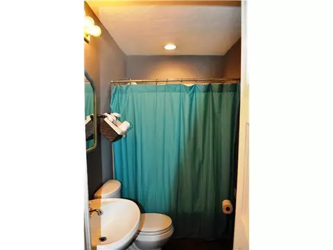 1702 E College Ave, Guthrie, OK 73044 photo 4