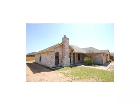 1400 Eagle Dr, Moore, OK 73160 photo 14