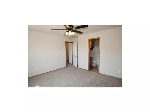 816 Eric Cir, Moore, OK 73160 photo 7