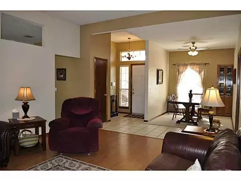 3708 Harmony Dr, Moore, OK 73160 photo 3