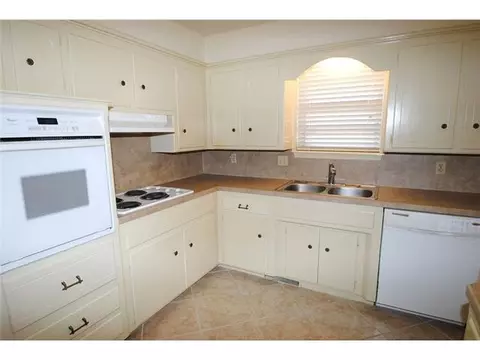 1237 Barkley Ave, Norman, OK 73071 photo 9