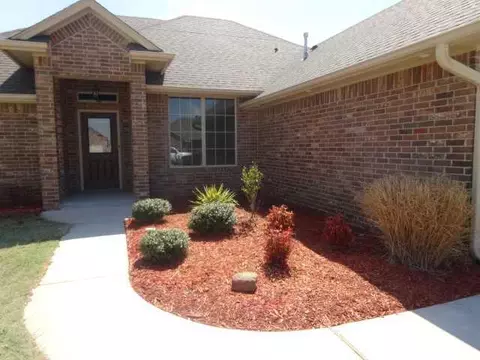 1131 Ariana St, Shawnee, OK 74804 photo 1