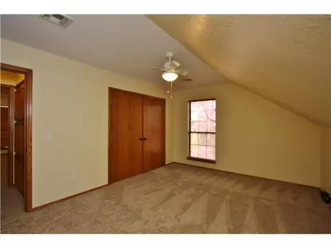 990 N Sara Rd, Tuttle, OK 73089 photo 16