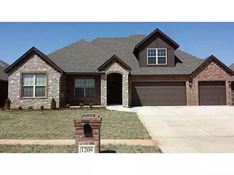 1209 Presidio Dr, Norman, OK 73072 photo 1
