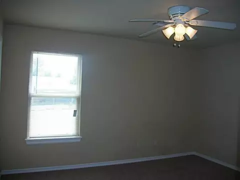 917 E 3rd, Cushing, OK 74023 photo 15