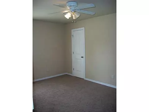 917 E 3rd, Cushing, OK 74023 photo 10