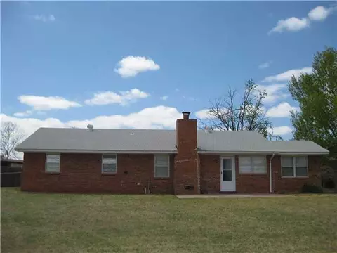 704 Wilkinson Dr, Moore, OK 73160 photo 20