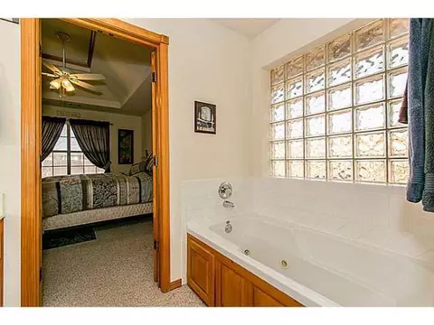 2001 Sarah Ln, Moore, OK 73160 photo 14
