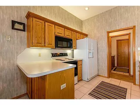 2001 Sarah Ln, Moore, OK 73160 photo 8