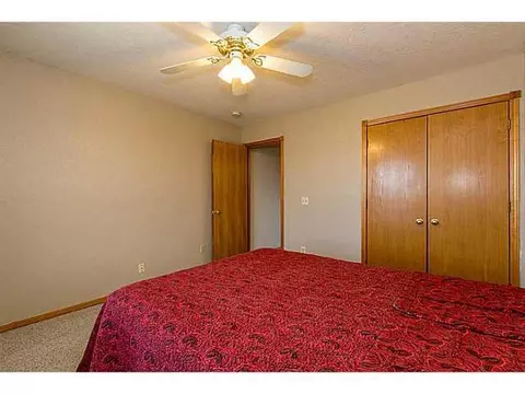 2001 Sarah Ln, Moore, OK 73160 photo 15